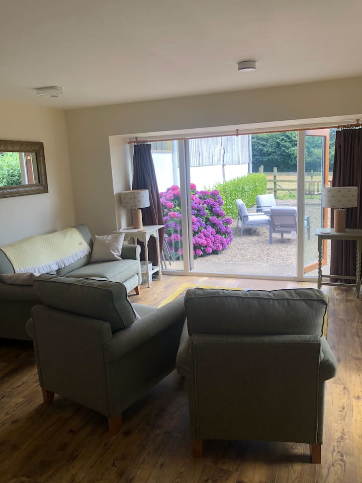 Wood & Field Private Views | Open Plan | Peaceful - Isle of Man