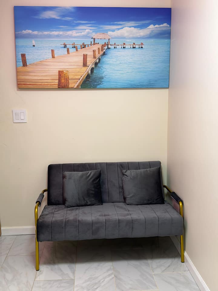 Cozy Private Apt Near Nyc|family & Pet Friendly - Staten Island, NY