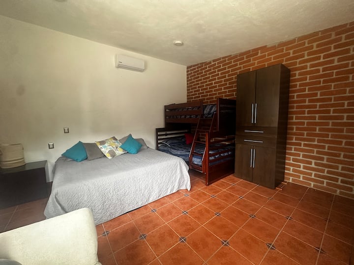 საძინებელი 3