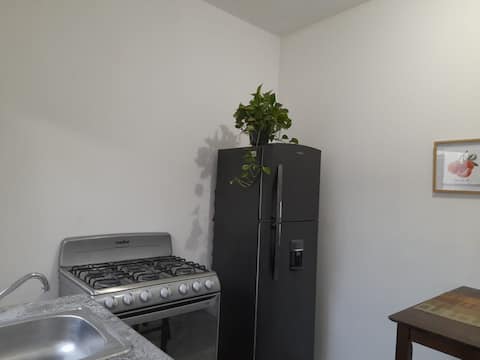 Propiedad de Airbnb exitosa: Pitic3. Super location. No smoking. New en Sonora