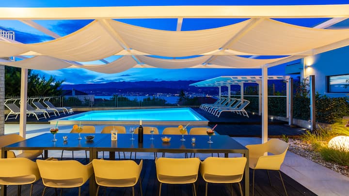 Vila Oleander - Malinska by Villas Guide