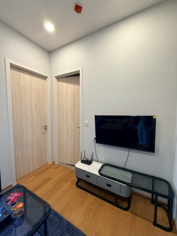 Brand New Cozy 1br1ba| Platinum 7 Mins |Bts 5 Mins - Bangkok