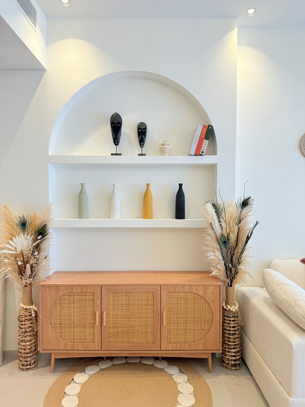2 Bedroom Furnished Apartment with Skyline View 5