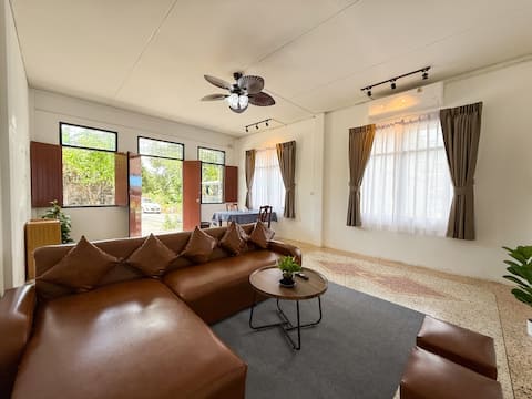 Stay like local near Phuket City & Local Delights