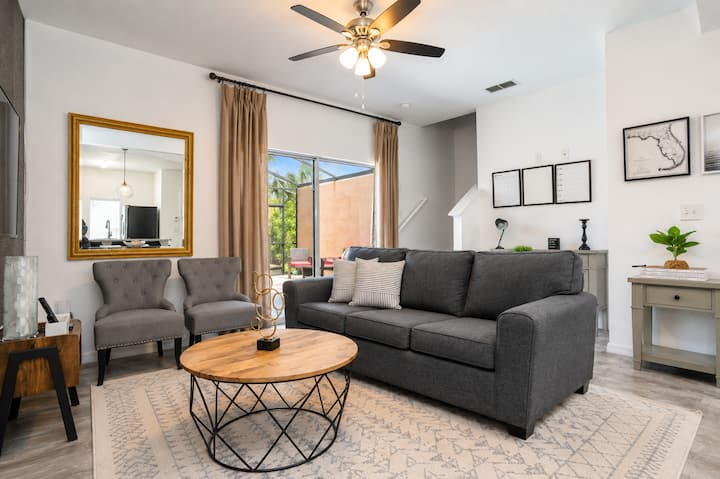 Wonderful Resort Home W/ Private Pool - Kissimmee, FL