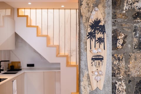 North Breeze | Surf & Beachside