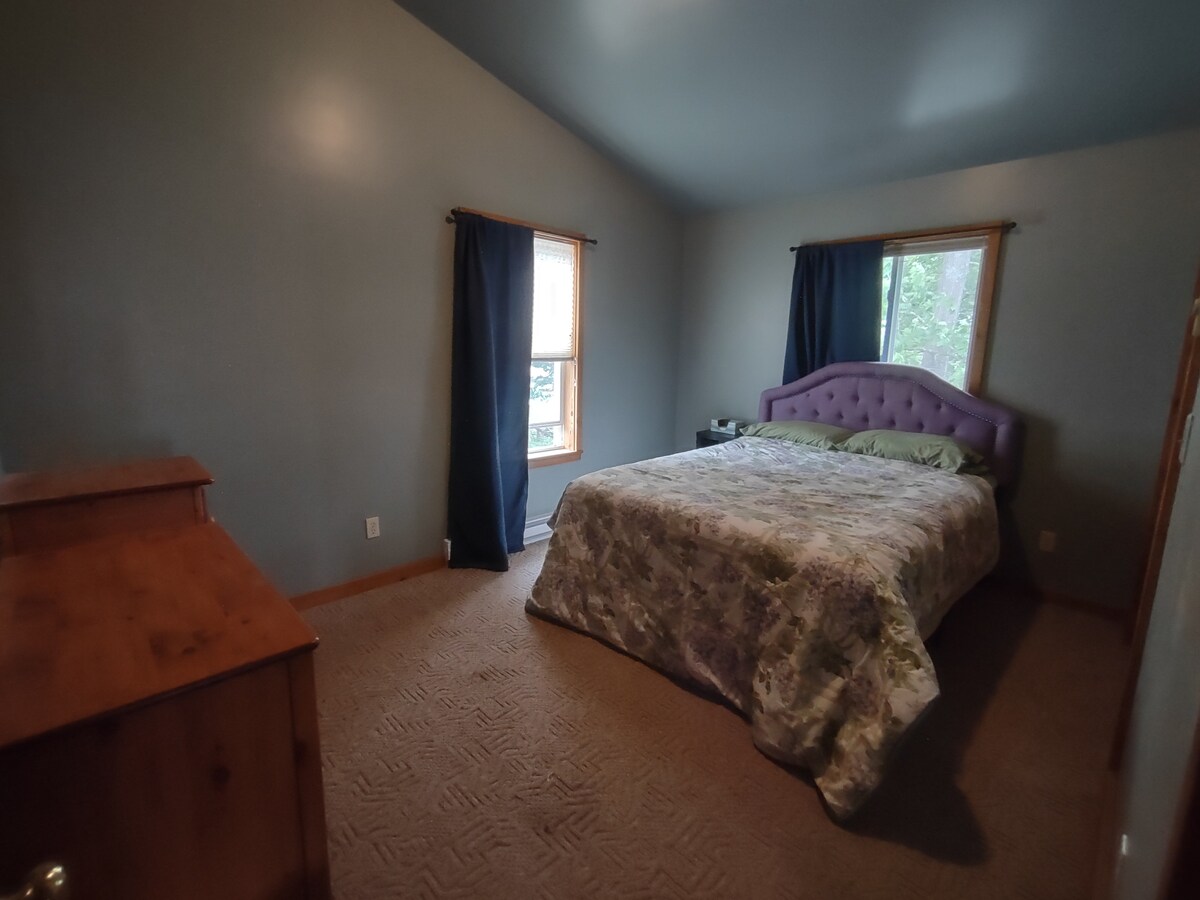 საძინებელი 1