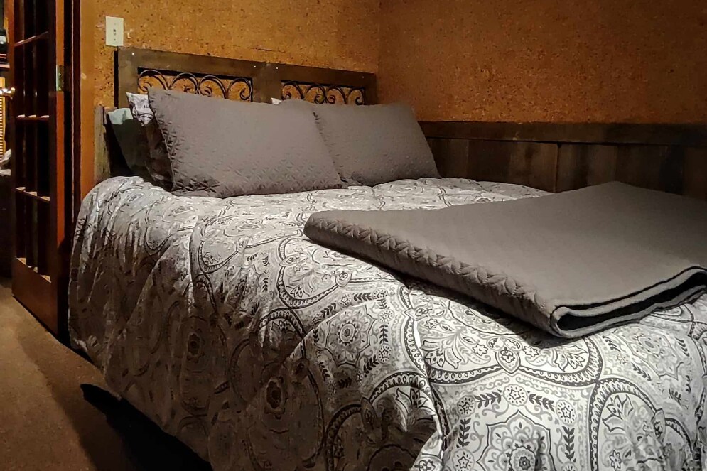 საძინებელი 2