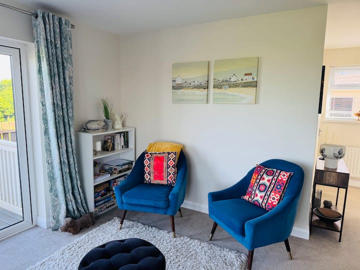Cosy North Coast Family Home - Castlerock