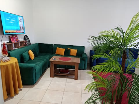 Popular Airbnb listing: Cosy house in Arrondissement De Sidi Bernoussi مقاطعة سيدي البرنوصي