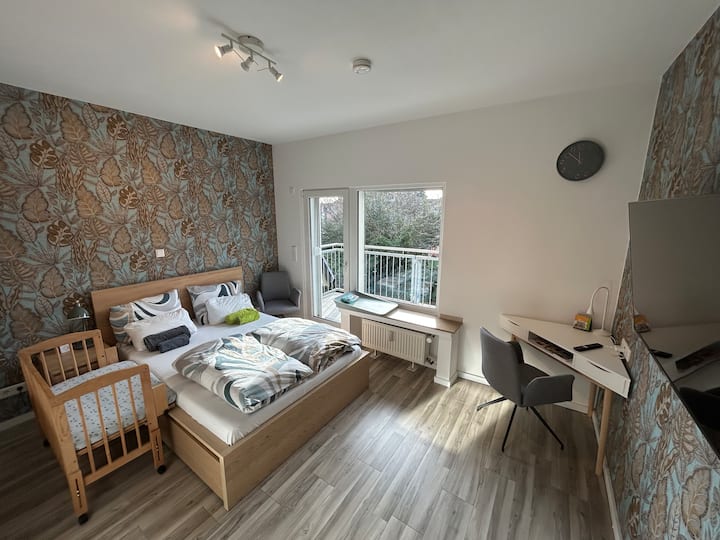 Gemtliche zentrale Einliegerwohnung mit Sdbalkon - Wohnungen zur Miete in  Herzogenrath, Nordrhein-Westfalen, Deutschland - Airbnb