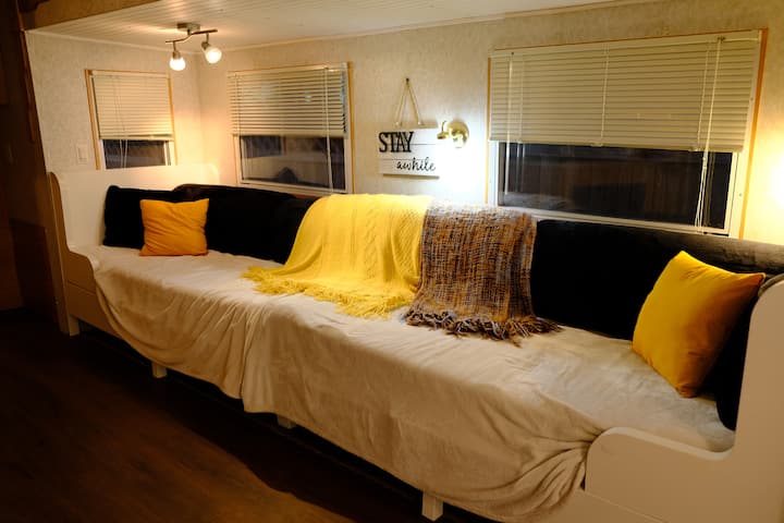 მისაღები სივრცე