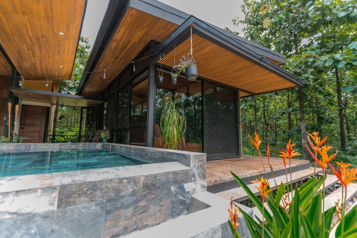 Avellanas private Villa near Pinilla Golf & Surf