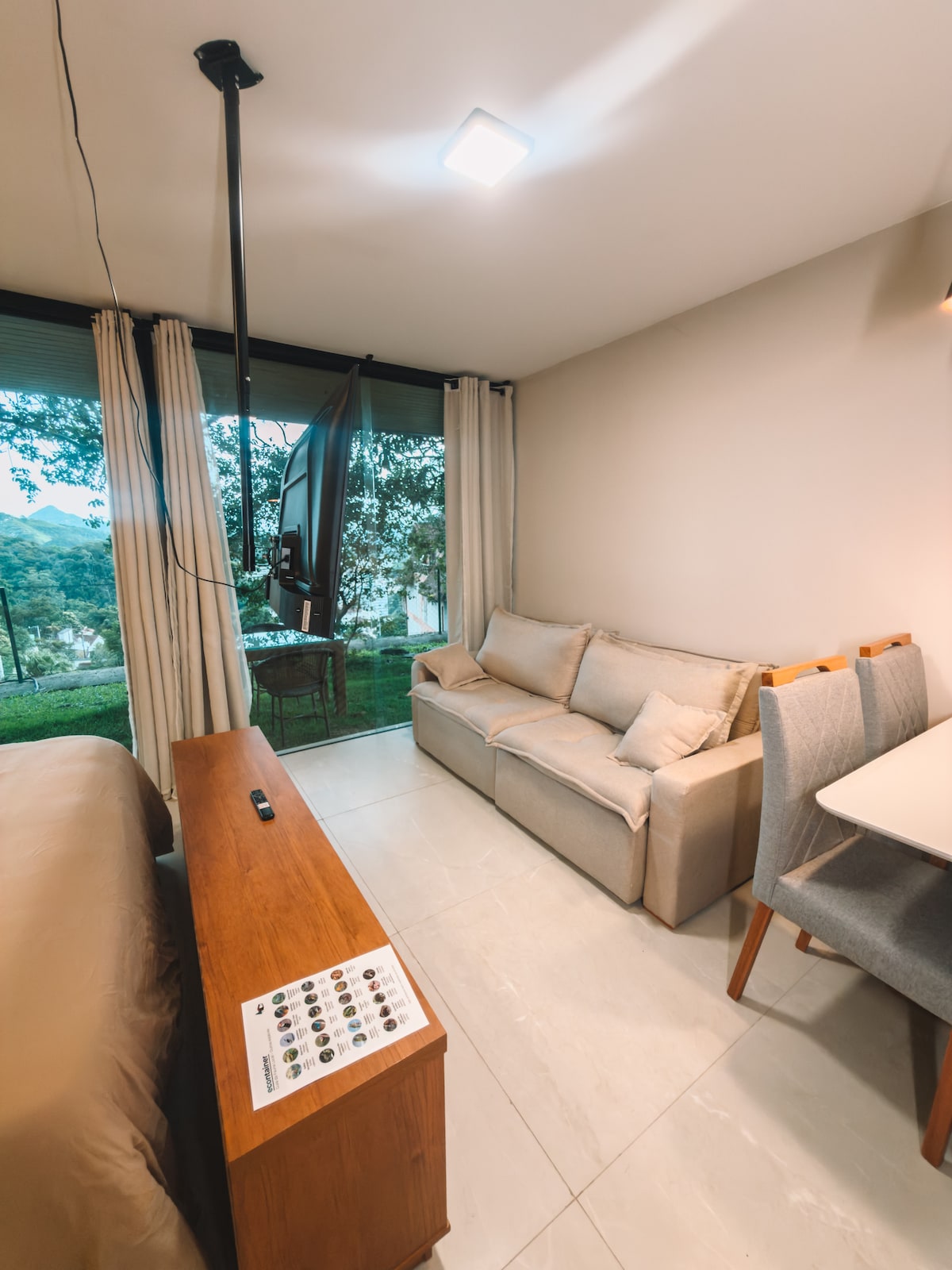 Imóvel de sucesso: Container Chalet in Downtown em Petrópolis