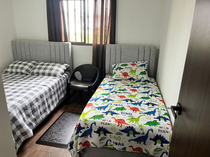 غرفة النوم 1