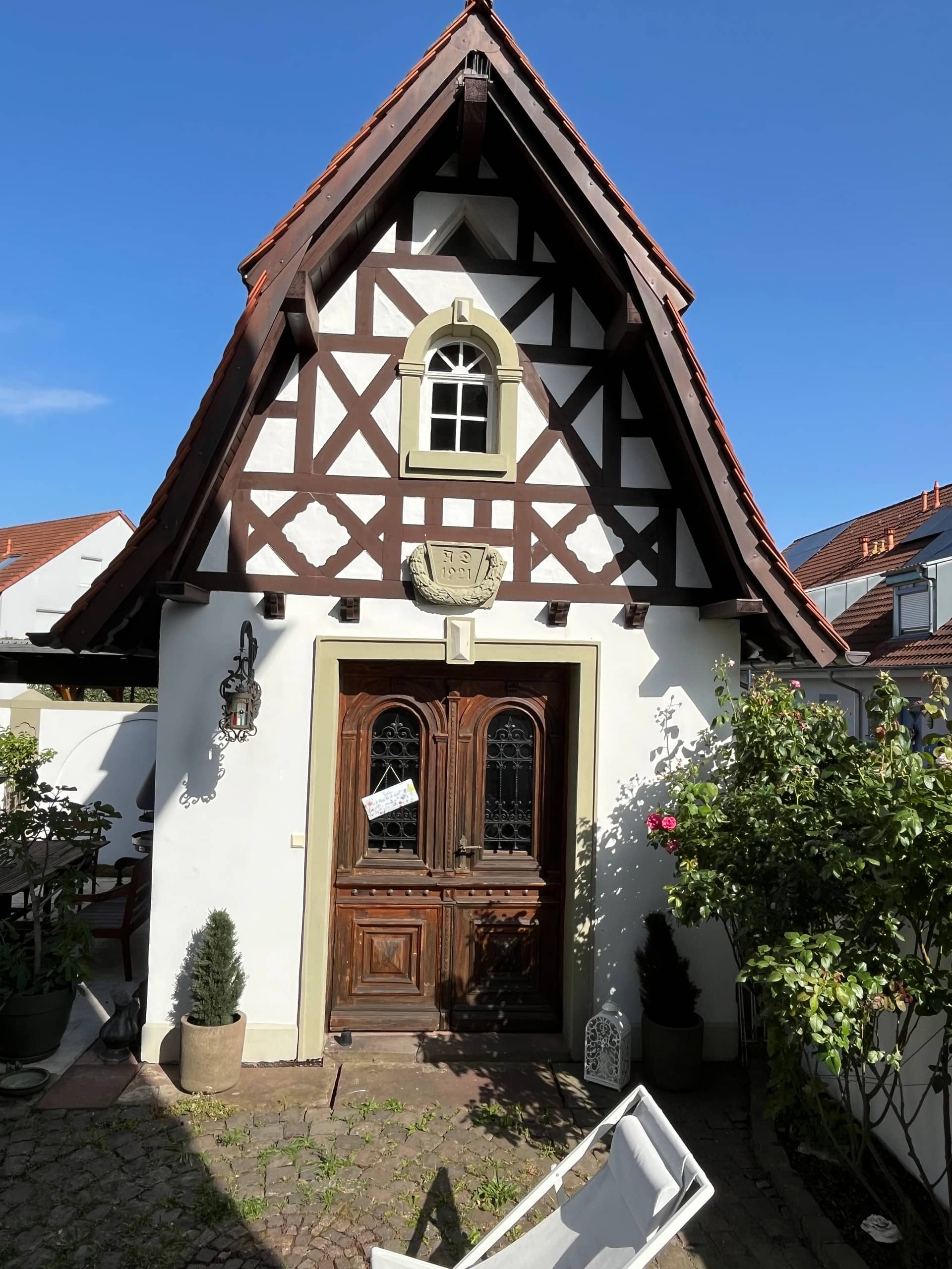 Romantic guest house!