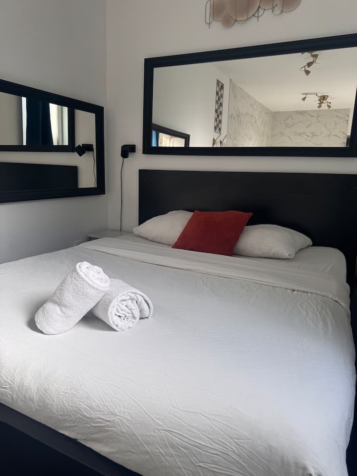 Studio Avec Baignoire Jacuzzi - Kingersheim