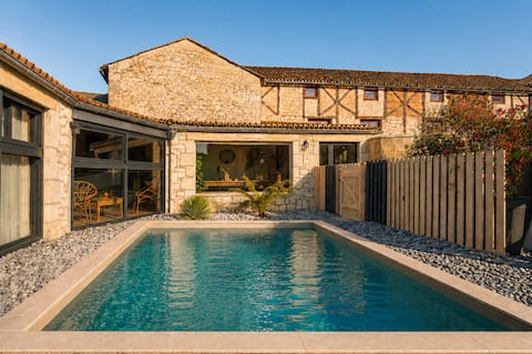 Maison Azur • Swimming pool • Private home theater • 15 minutes from Saumur
