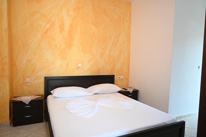 Villa Zeka-family Room - Ksamil