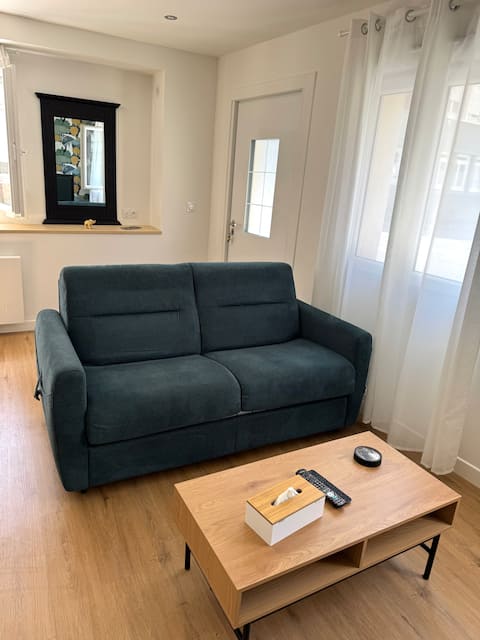 Popular Airbnb listing: Studio apartment facing the port in Fécamp