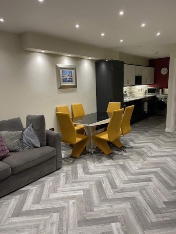 Central Galway Apartment - Galway