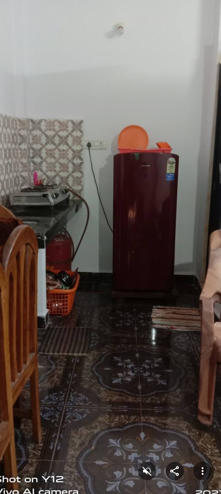 Full kitchen image 3