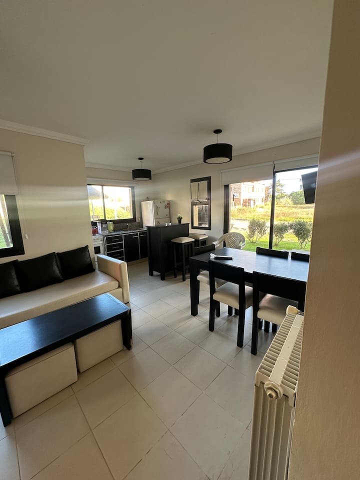 Azul Marino, A Metros Del Mar - Villa Gesell