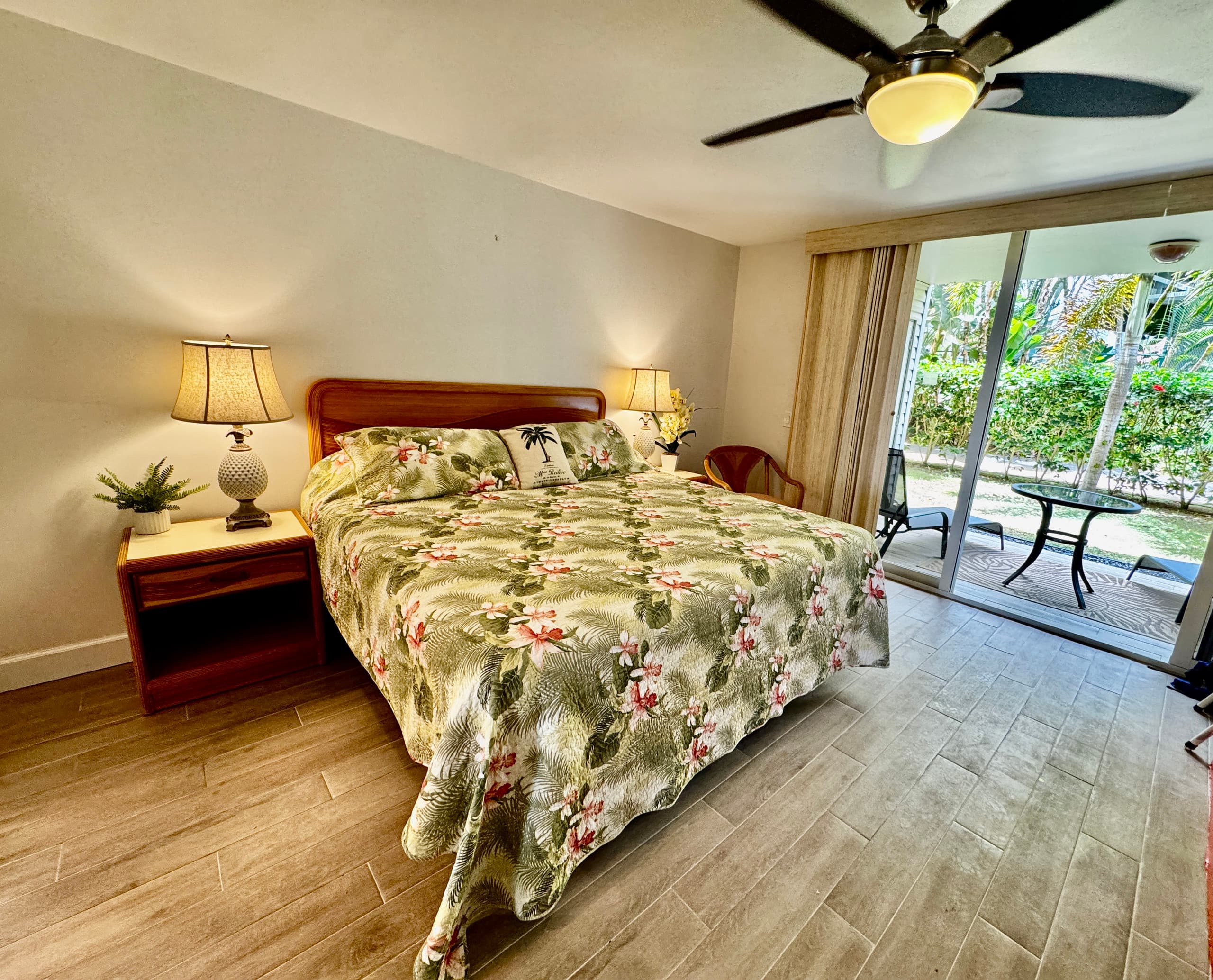 Condo in Princeville · ★5.0 · 1 bedroom · 3 beds · 2 private baths - Image 10