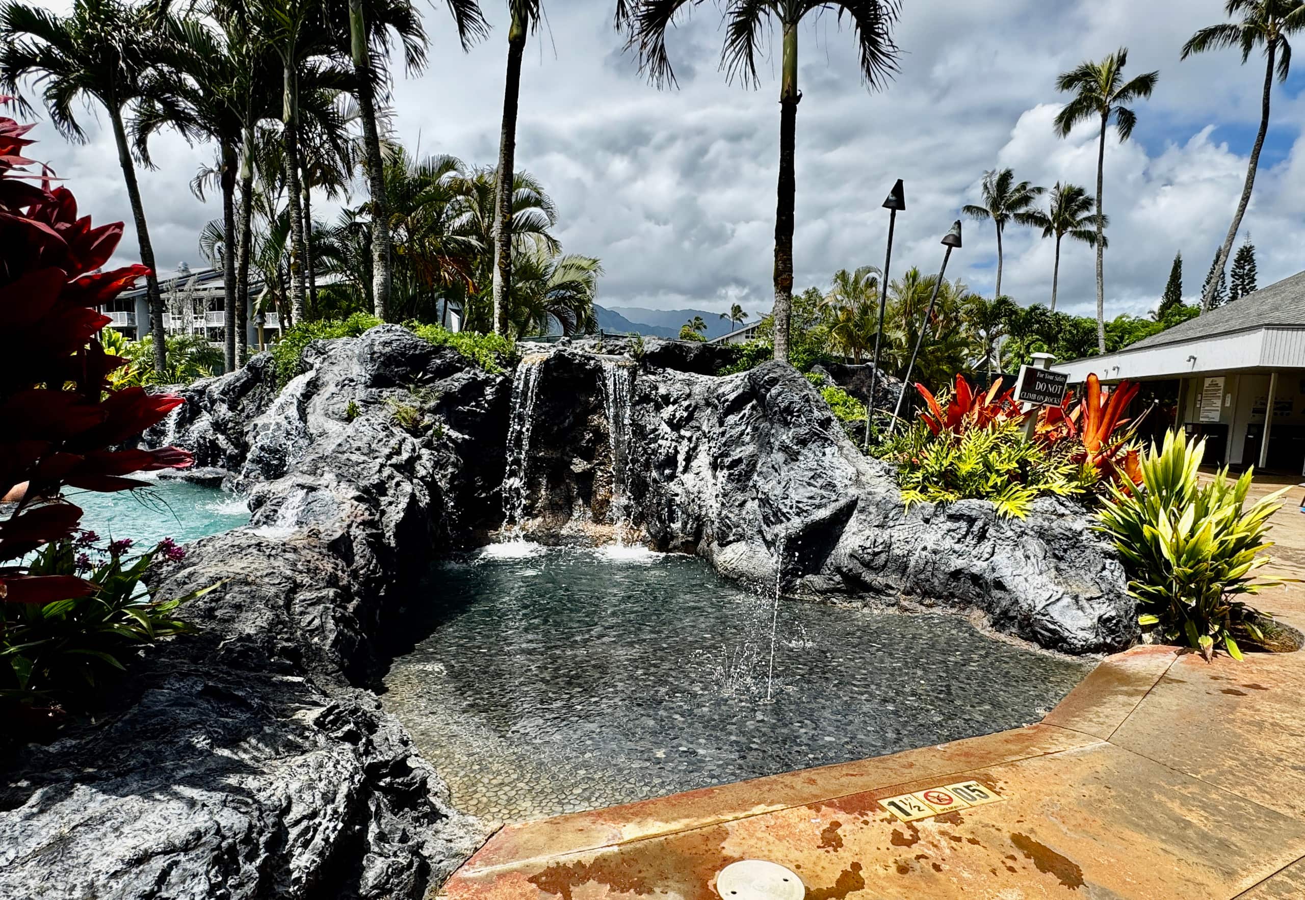Condo in Princeville · ★5.0 · 1 bedroom · 3 beds · 2 private baths - Image 35