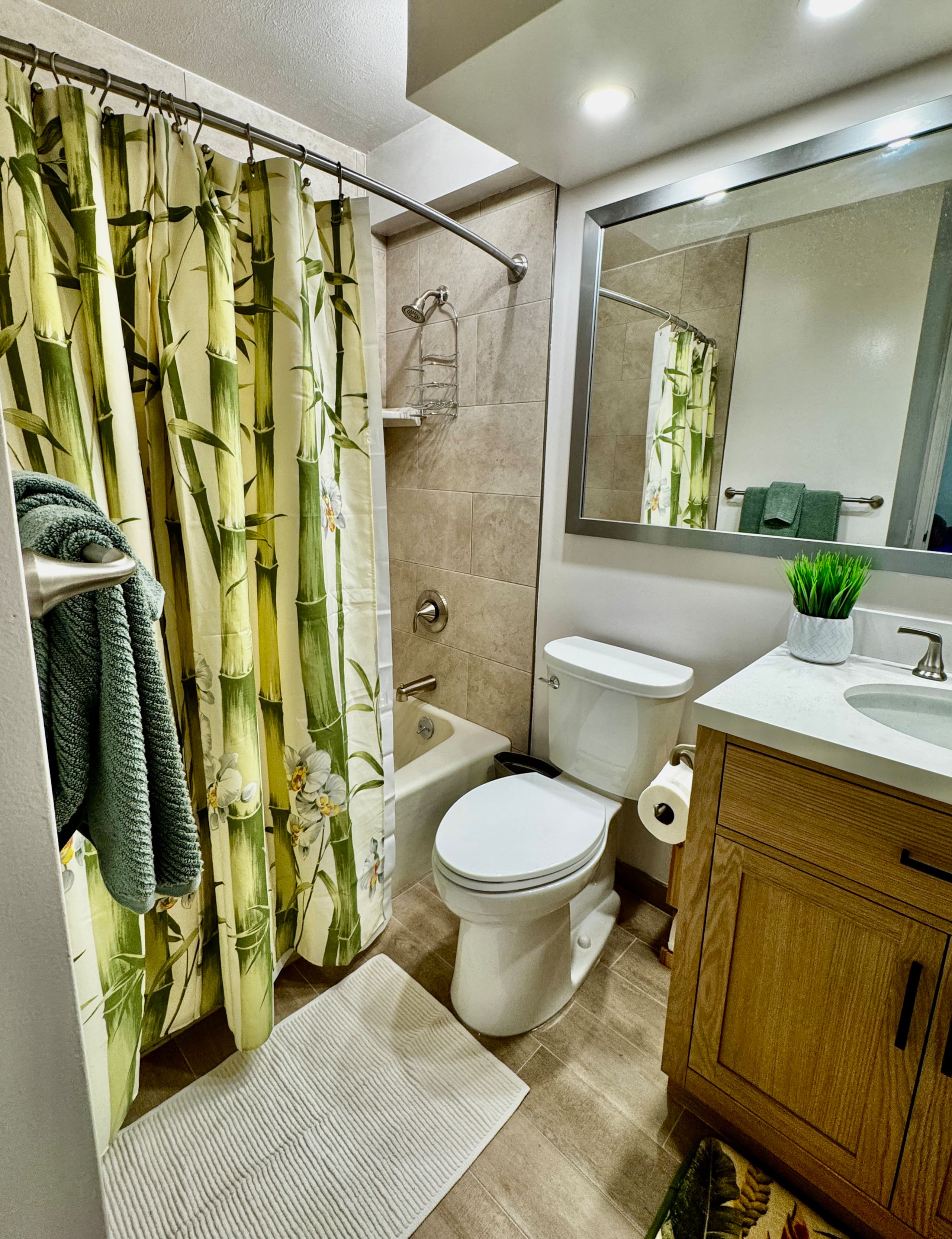 Condo in Princeville · ★5.0 · 1 bedroom · 3 beds · 2 private baths - Image 16