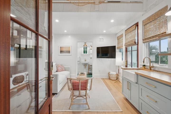 Sabal Cottage - Folly Beach, SC