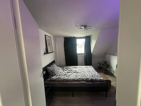 Top Airbnb: Waterfront Retreat in Gröpelingen