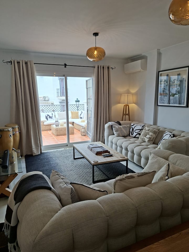 New To The Market! Townhouse, Beach, Pool, Views! - Nerja