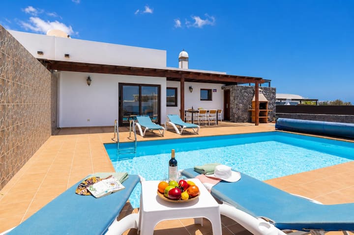 Villa La Isla - Playa Blanca