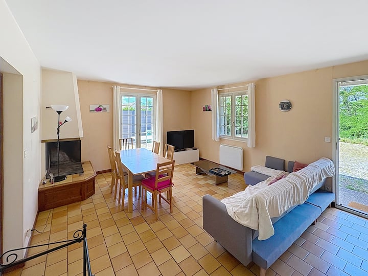 Maison Spacieuse 10 Pers. • 5 Chambres • Jardin • - Châtillon-sur-Loire