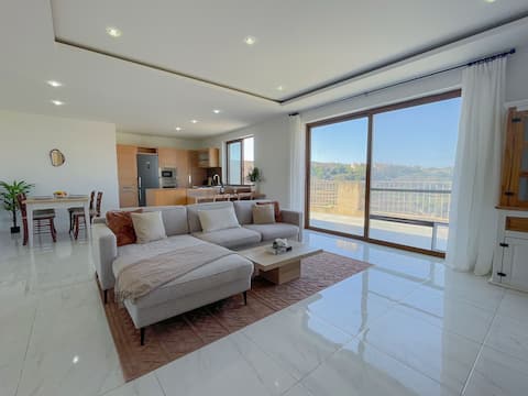 Gozo Penthouse · Xlendi Valley Views & 2 Terraces