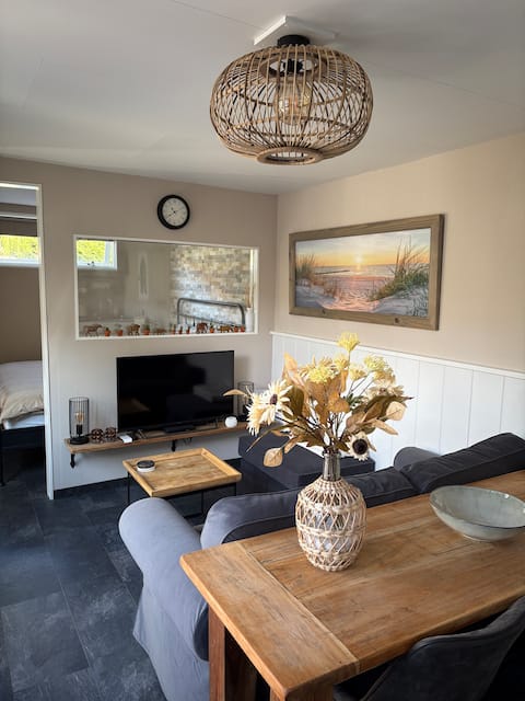 Popular Airbnb listing: Behind the Dune in Petten Centrum En Korfwater