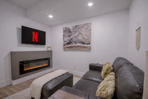 Successful Airbnb property: New Basement Suite in Bankview in Bankview