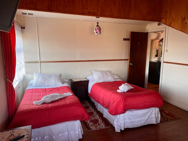 Casa Para Hasta 35 Personas. Precio Por Persona - Ancud
