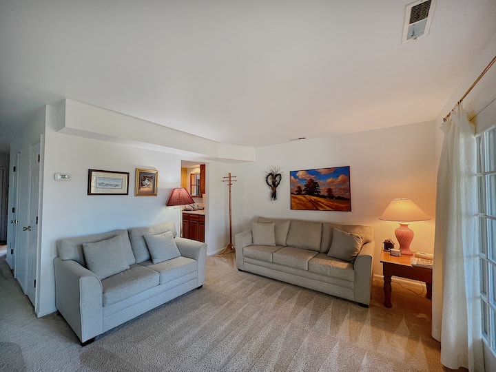 أريكة قابلة للفتح (مقاس كوين)