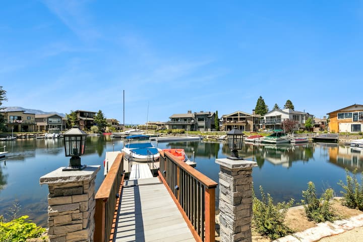 Tahoe Keys Dream: Pets, Bbq, Boat Dock, Pools - South Lake Tahoe, CA