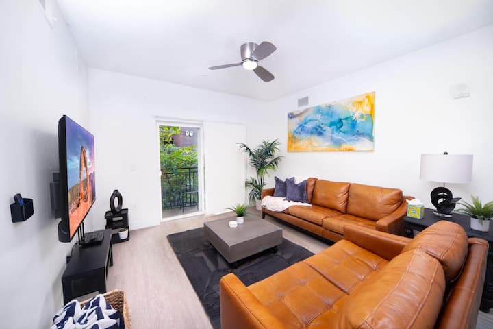 Central City Luxury-2br/2ba Pool/htub/gym/parking - 鹽湖城