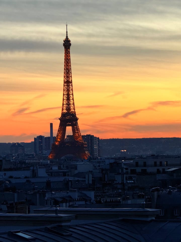 Chic Studio Eiffel View - Paris 8th - Parigi