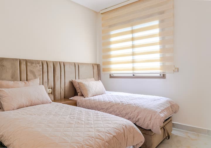 غرفة النوم 2