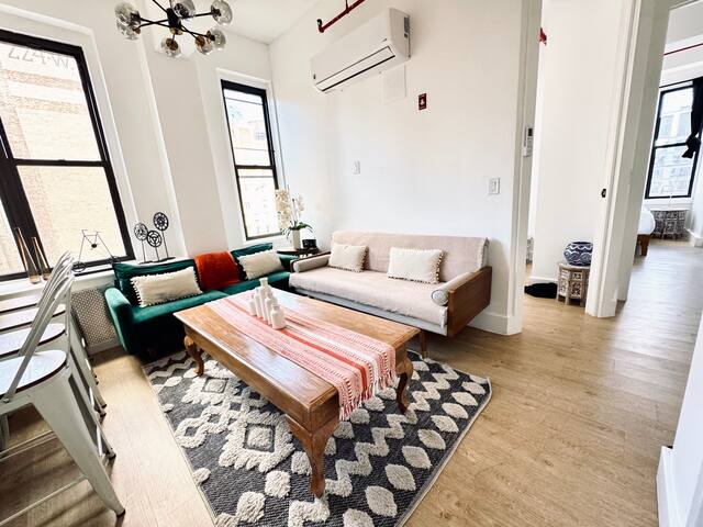 Residence Heritage Whole Floor Dream Loft Penthou gallery image 2