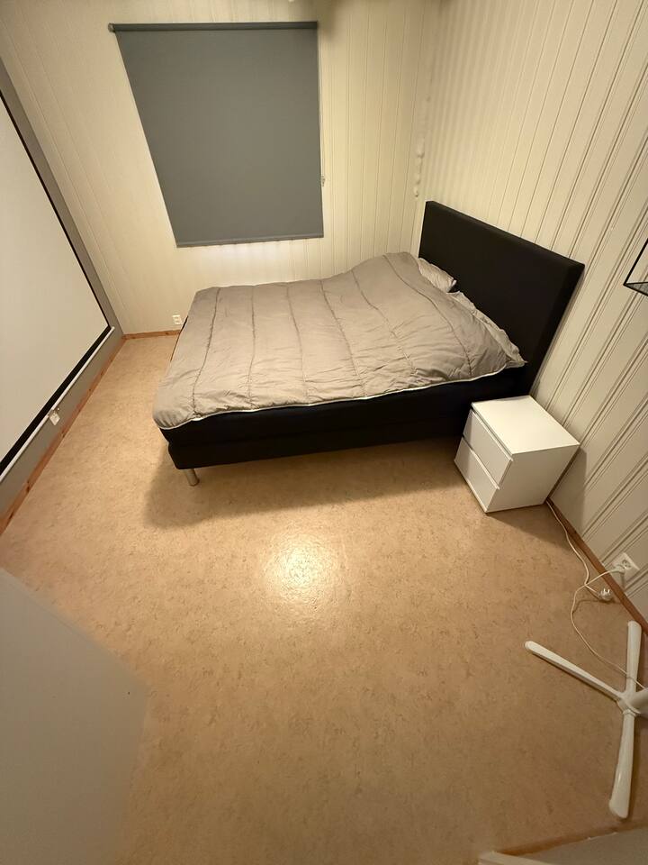 საძინებელი 4