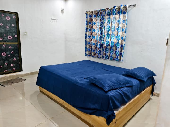 საძინებელი 2