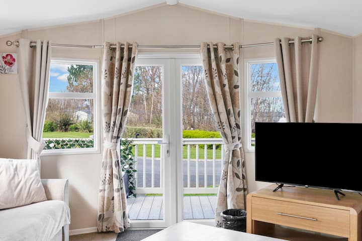 Seaside Serenity Lodge - 3br - Sleeps 6 - Wifi - Schotland