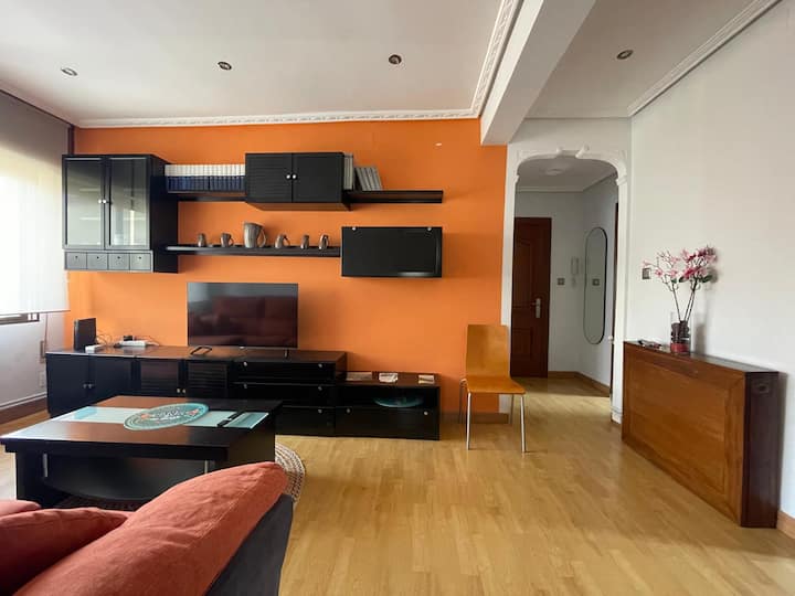 Tr Vía Cornelia - Santander, Spain