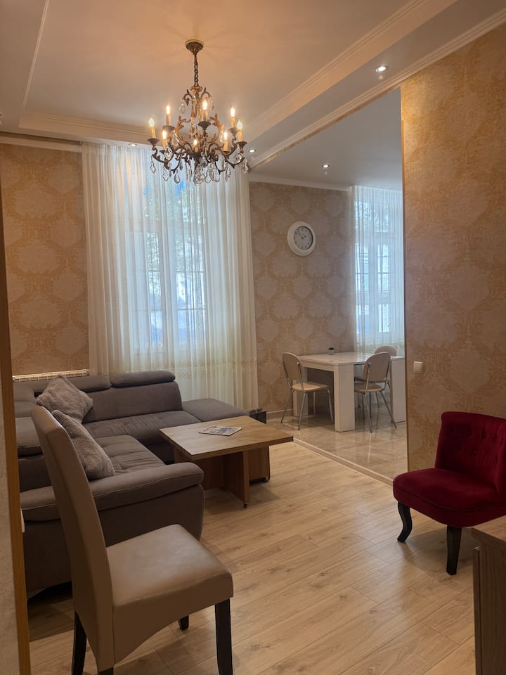 Appartement 2 Chambres Centre-ville Avec Terrasse - Privas